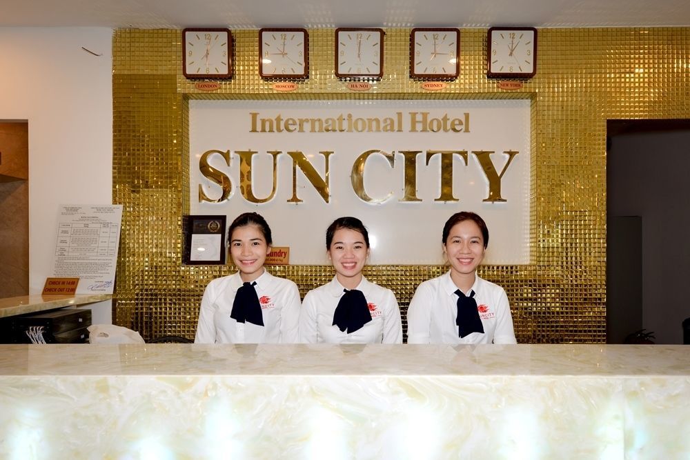 Sun City Hotel Nha Trang Esterno foto